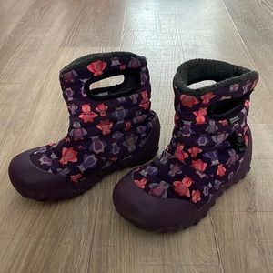 Toddler girl Bogs b-mic snow boots